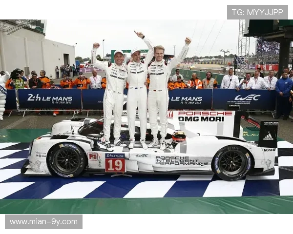 阿布扎比季终测试，年轻车手获展示机会